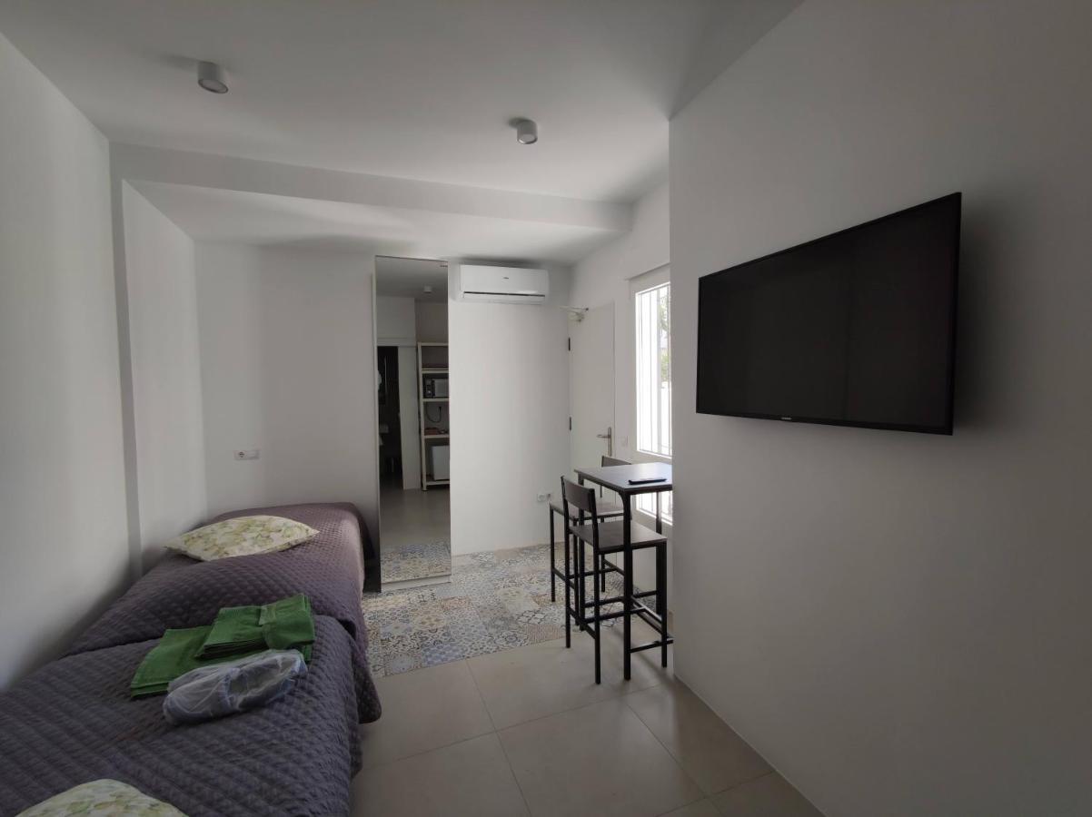 Room Near The Sea Marbella Exteriör bild
